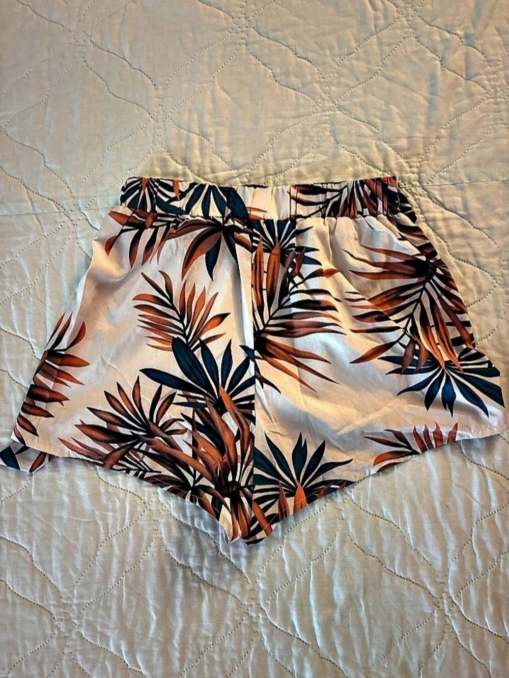 Printed Top in Cream & Blue Like New